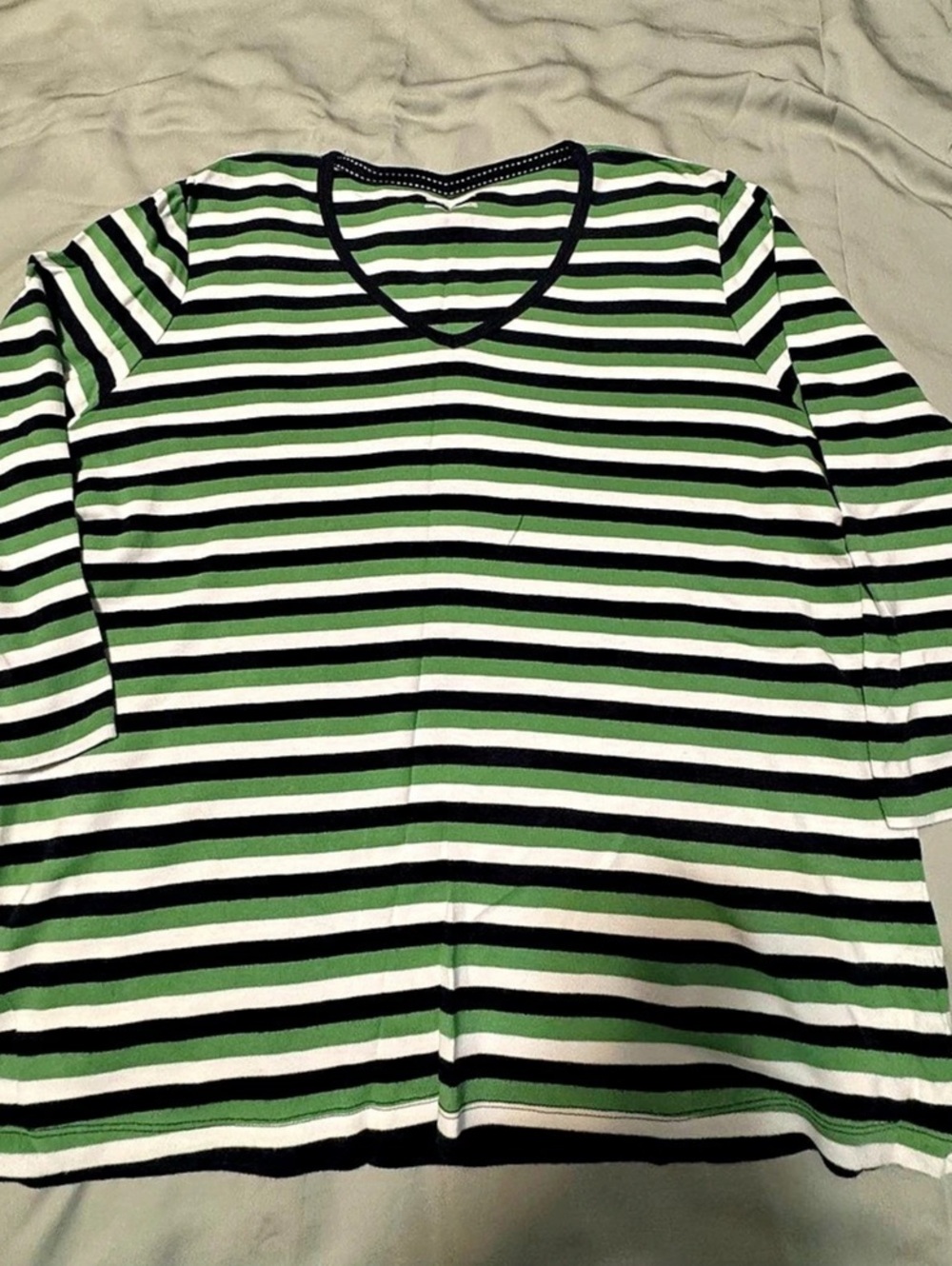 St John’s Bay XL Striped 3/4 Sleeve Top Green Navy White V Neck
